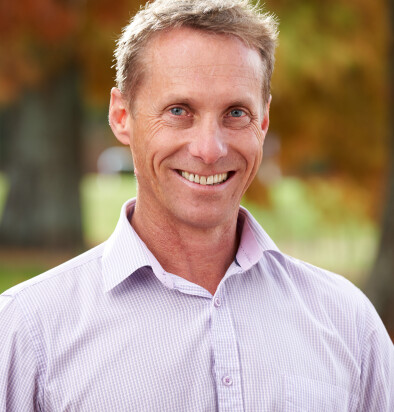 Andrew White, FNZIV